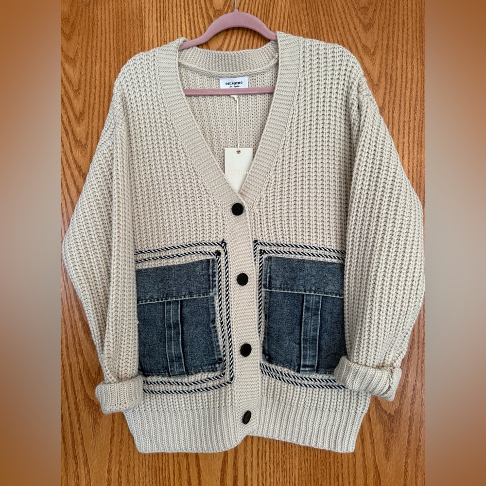 Eesome Beige Knit Cardigan